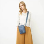 Cartera Bolso Bandolera Benetton Cross Body Corea Regulable - Image 5