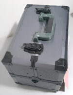 Maletin Caja Herramientas Maquillaje Aluminio Tipo Fuelle Color Gris - Image 5