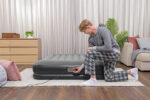 Colchon Inflable 2 Plazas Inflador Electrico Bestway 67725 Negro - Imagen 9