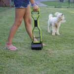Pala Recolectora Desechos De Mascotas Para Jardin - Image 3
