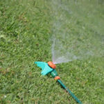 Aspersor Estatico Riego Con Base De Apoyo Tramontina - Image 4