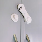 Traba De Seguridad Para Puertas Bebes Calidad Premium Blanco - Image 5