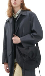 Bolso Uniqlo Con Cordon Drawstring Shoulder Reforzado Negro Liso - Image 6