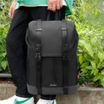 Mochila Kolke Explorer Multifuncional Tela Impermeable Viaje Escolar Notebook Negro Liso