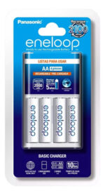 Cargador Panasonic Con 4 Pilas Aa Carga Rápida