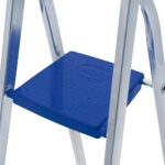 Escalera De Aluminio Tijera 3 Escalones Mor Plegable 5101 Base Antideslizante, Traba De Seguridad. Ultimo Escalon Como Plataforma Y Soporte De Aluminio Para Sujetarse Plateado/azul - Imagen 5